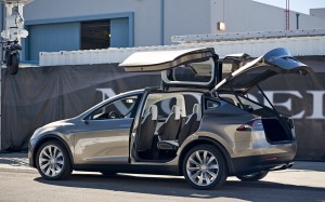 tesla-model-x-rear-three-quarter-doors-open